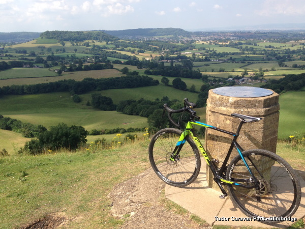 Tudor Caravan Park - Cycle to the top & admire the view